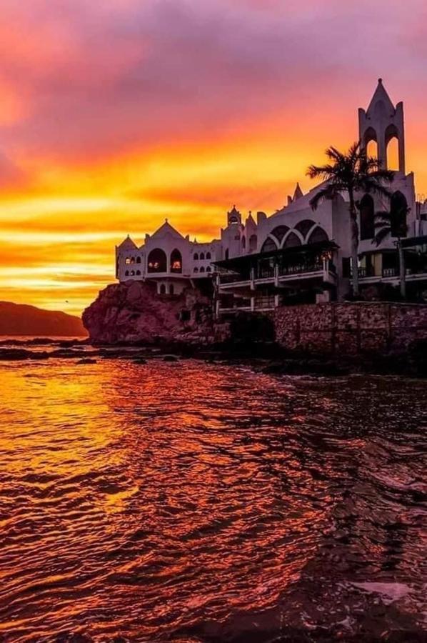Villa Casa Brisa Y Departamentos! A 3 Min La Playa&Malecon Mazatlán Esterno foto