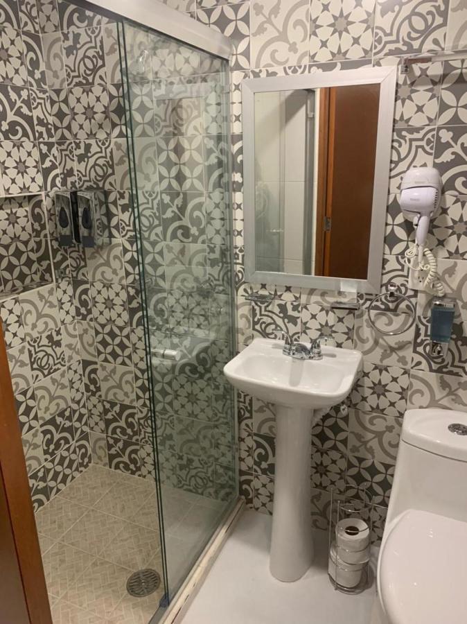 Villa Casa Brisa Y Departamentos! A 3 Min La Playa&Malecon Mazatlán Esterno foto