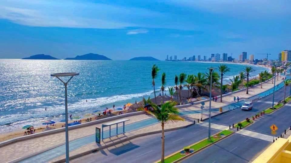 Villa Casa Brisa Y Departamentos! A 3 Min La Playa&Malecon Mazatlán Esterno foto